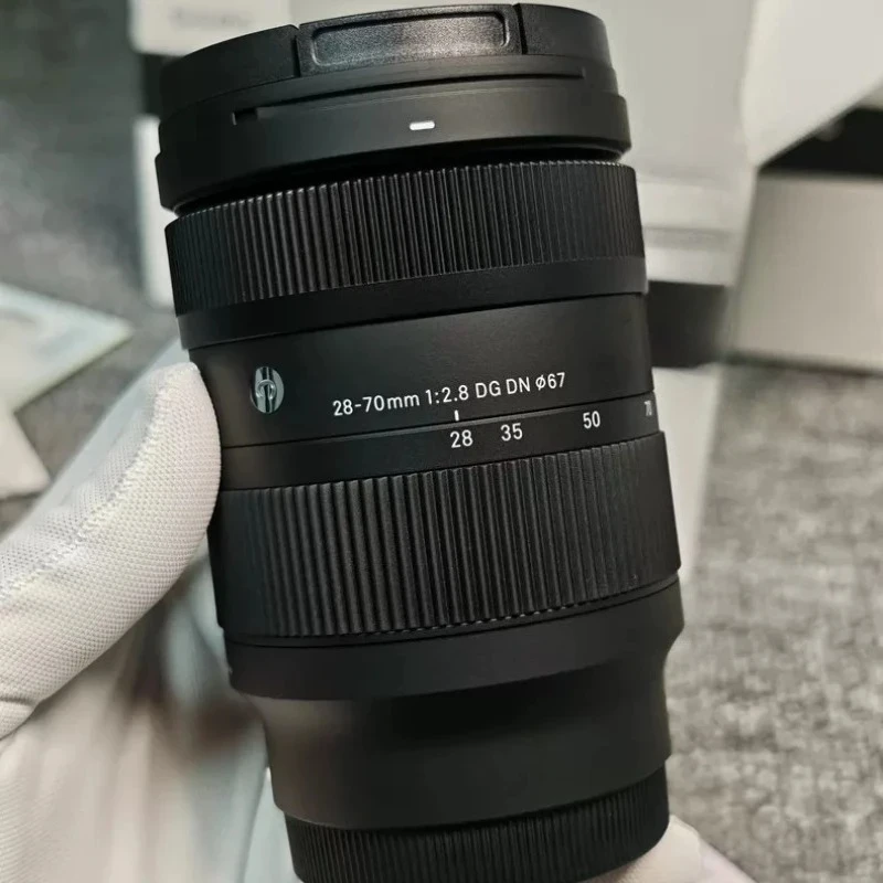 시그마 28-70mm F2.8 DG DN 렌즈 풀프레임 마이크로 포서드 고정 렌즈 ( 또는 L 마운트용) 95% 새 상품