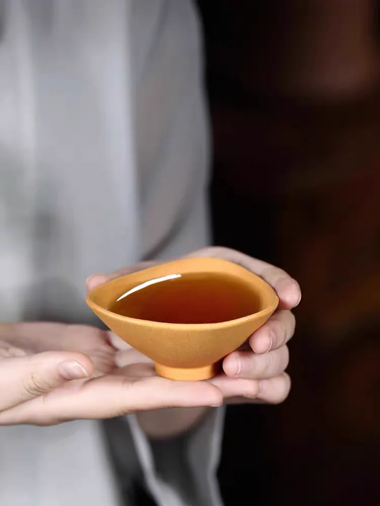 Purple Clay Teacup Tea Tasting Master's Cup Small Capacity Mineral Gold Section Mud Triangle Cup Kung Fu Tea Set