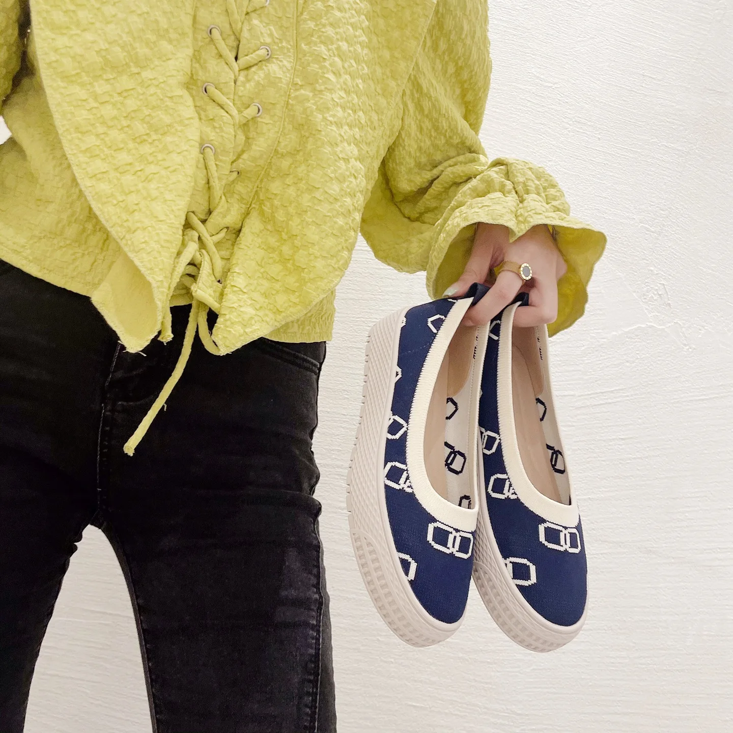 New comfortable casual slip-on knitted flat shoes single shoes women fly woven thick sole loafers Office Shallow Pumps Shoes