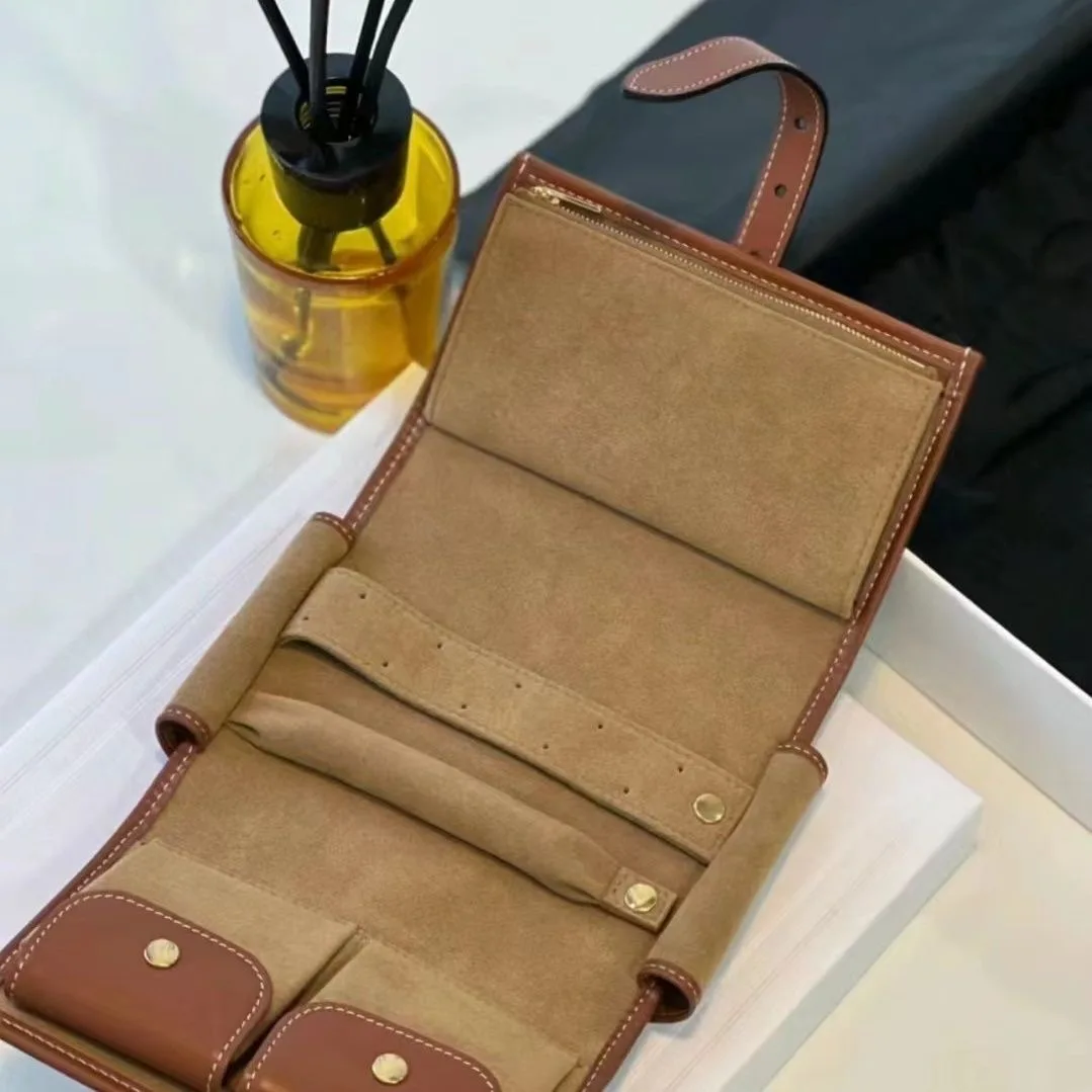 

Кожаная Вместительная дорожная косметичка, портативная женская косметичка, водонепроницаемая многофункциональная Декоративная Сумка для хранения