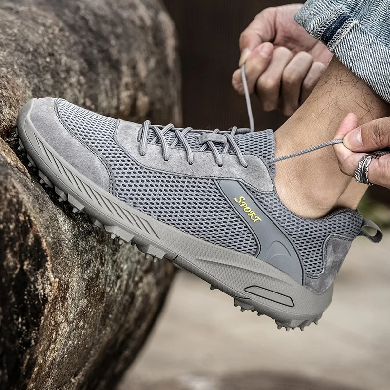 Men's Golf Shoes Men's Outdoor Golf Sneakers Comfortable Casual Walking Shoes Mesh Breathable Exercise Golf Sneakers Sizing38-46