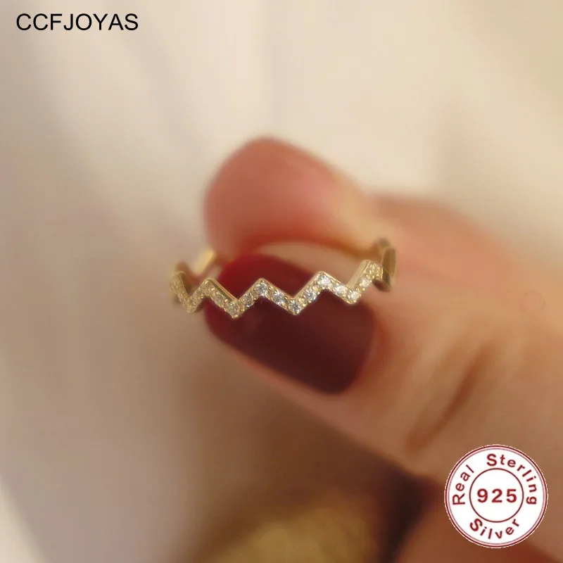 

CCFJOYAS 925 Sterling Silver Plated 14K Gold Wave V-Shaped Ring Simple Fashion Light Luxury Zircon Wave Ring for Women Jewelry