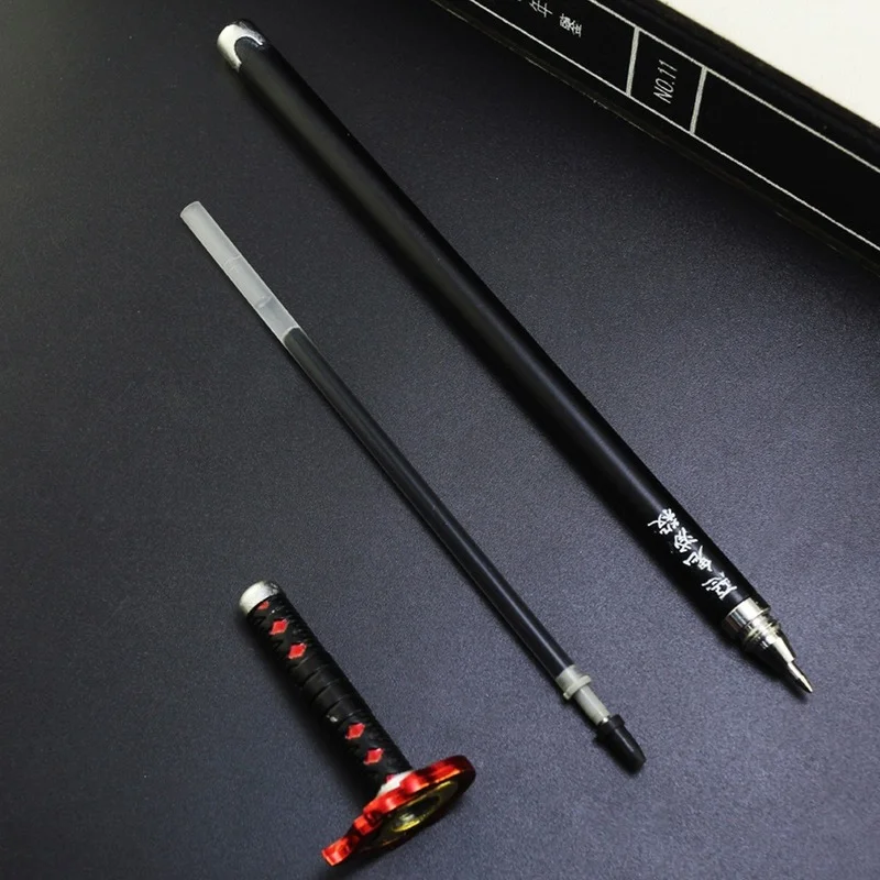 Anime Demon Slayer miecz długopis żelowy 0.5mm czarny tusz napełniania pisanie długopis szkolne artykuły biurowe Kimetsu No Yaiba
