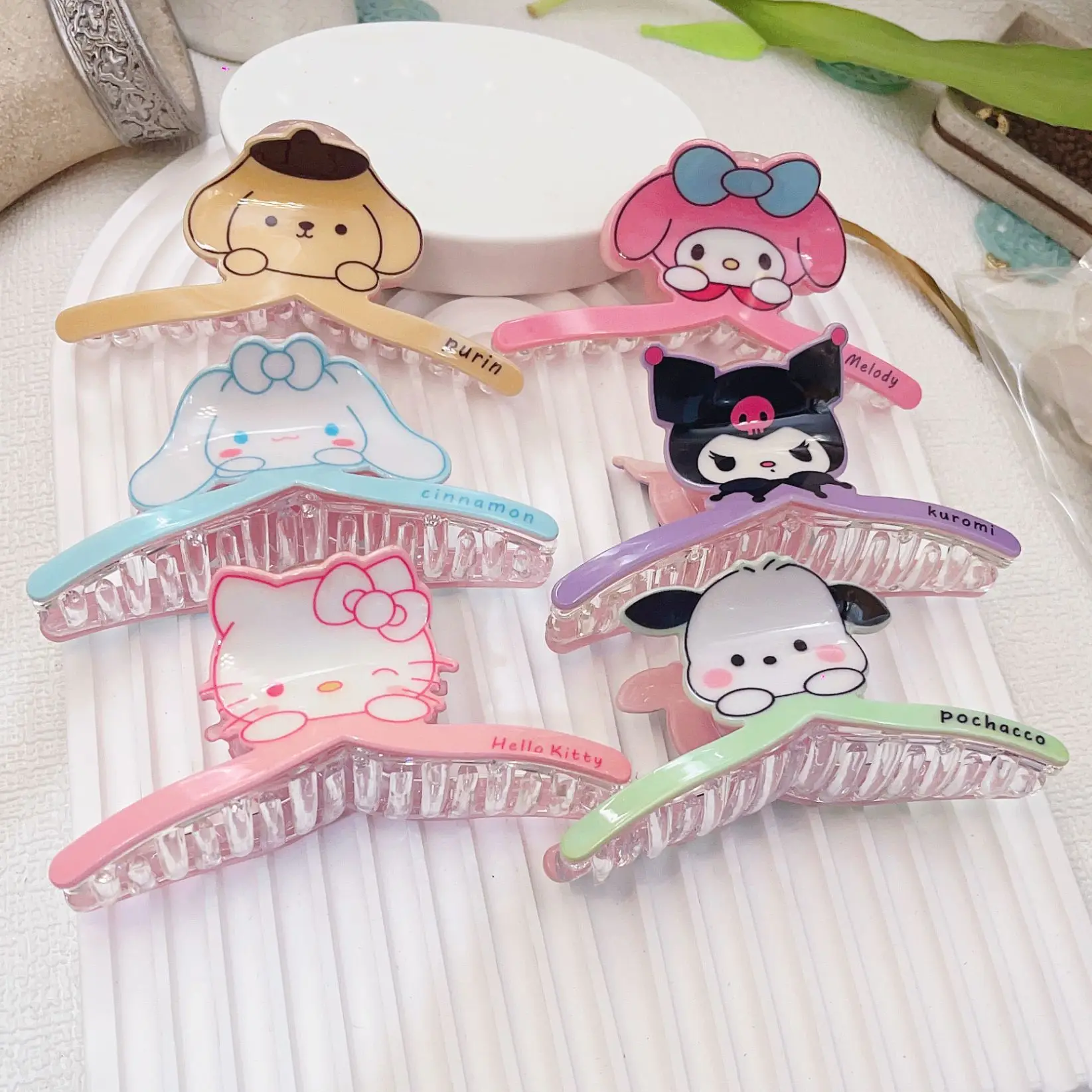 

Sanrio Kawaii Anime Cartoon series HelloKitty My melody Kuromi Explosions Yan Value Cute Hairpin Girl Headwear Gift Girl Heart