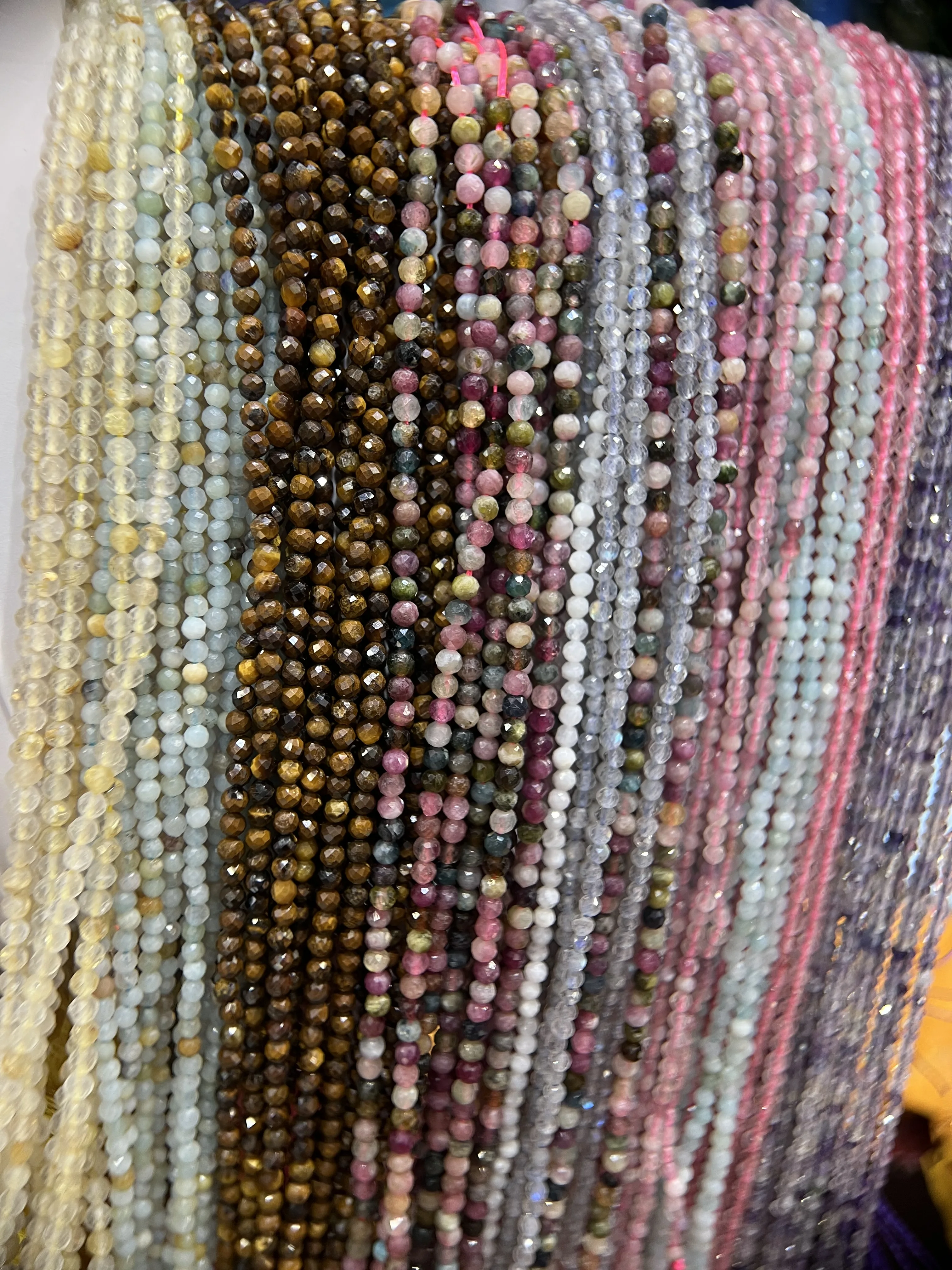 

2 мм натуральный граненый резной камень, блестящие кварцевые кристаллы, бусины россыпью для ювелирных изделий, аксессуары для изготовления ожерелий 15 дюймов