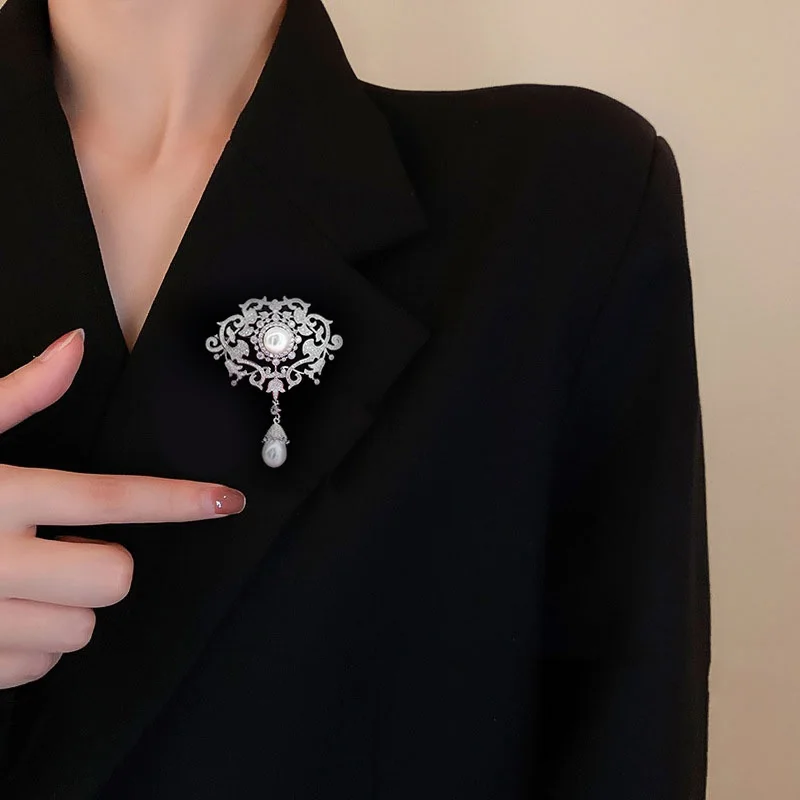 54*65mm White Pearl Cz Pave Flower Brooch