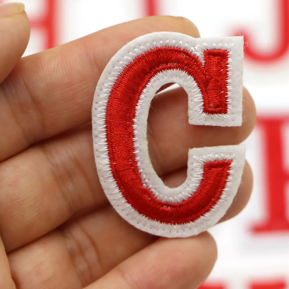 1PC Eisen auf Patches Nähen auf Applique Patches Rot Brief Alphabet Bestickte Patches Diy Custom Name Abzeichen Decor Reparatur patcch – Detail 9