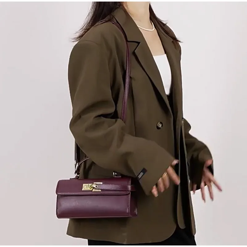 Lock Tote Bag | Luxury Large Capacity | Maison Novaire
