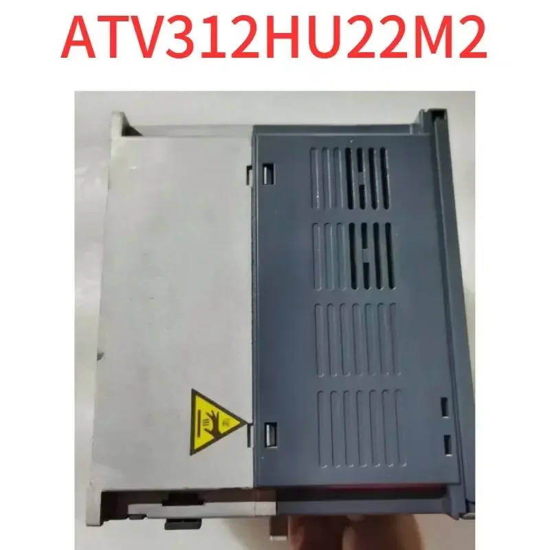 중고 테스트 OK 인버터 ATV312HU22M2 2.2KW