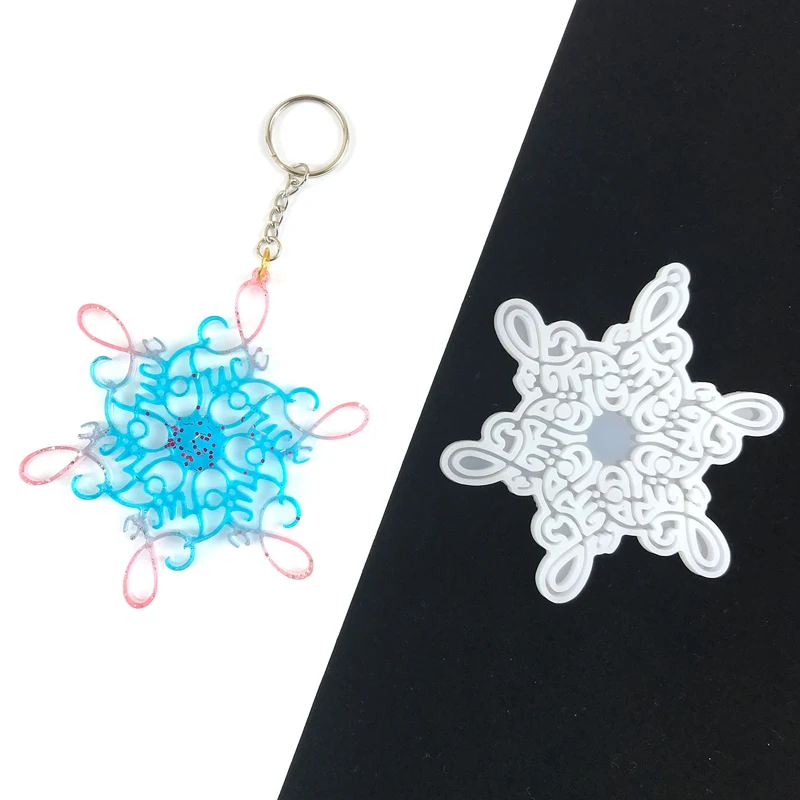 DIY Creative Snowflake Christmas Keychain Pendant Silicone Mold Christmas Tree Pendant Jewelry Making Supplies Resin Mold