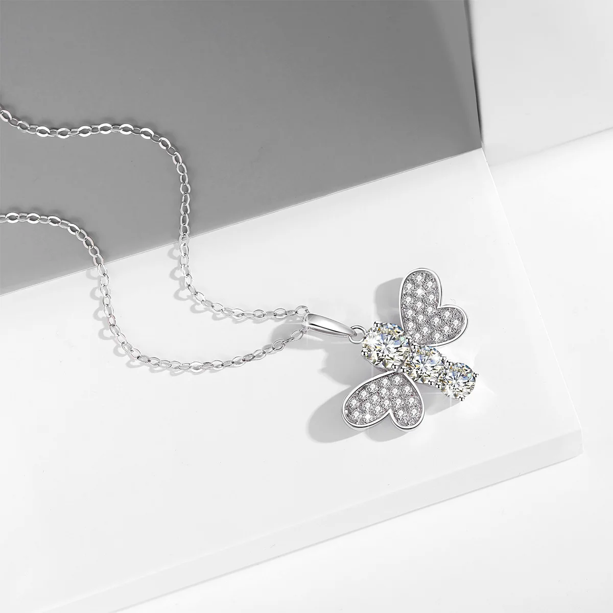 925 Sterling Silver Dragonfly Pendant Clavicle Chain Moissanite Necklace Charms For Women Elegant Girl Jewelry Gift