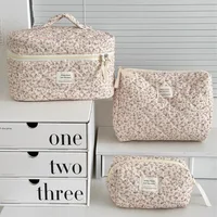 Vintage Women Floral Print Cosmetic Pouch Handbag Travel Orgainzer Make Up Storage Bag Large Capacity Quilted Bag For Gift 2