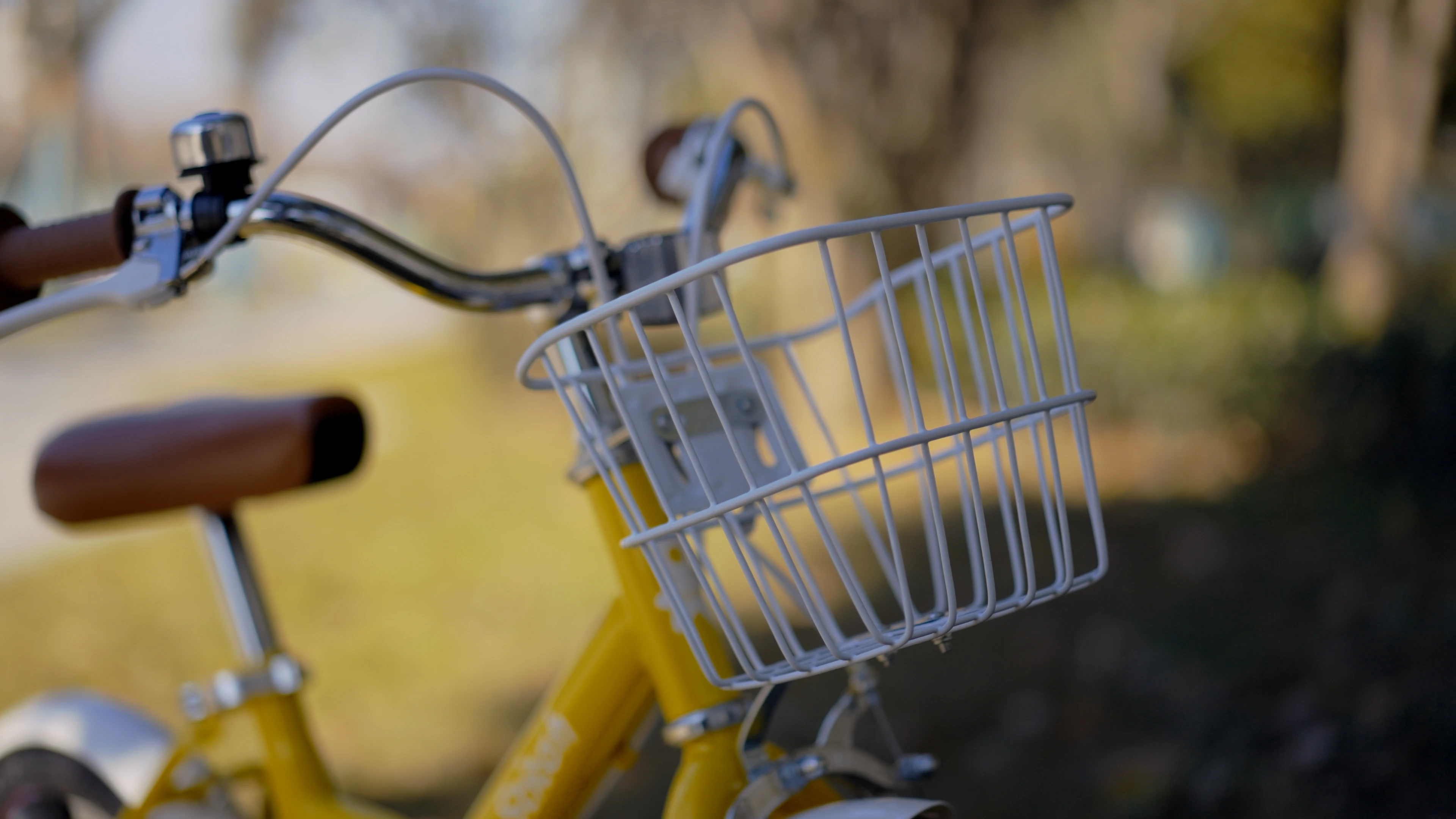 STITCH 12/16/18 Zoll Kinderfahrrad mit Korb, Kotflügeln, Vollkettenkoffer und Trainingsrädern, Geschenk für Kinder – Detail 5
