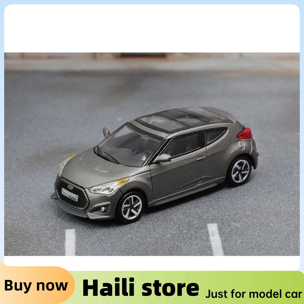 DCT 1/64 Veloster Turbo 왼쪽 방향타 합금 모델 스포츠카 차량 다이캐스트 자동차 컬렉션 장난감 스테이션 차량