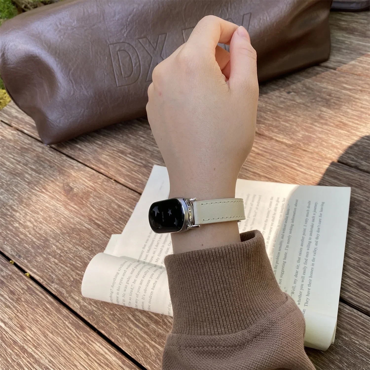 Premium Leather Wrist Strap for Smart Watches - Men & Women Edition
