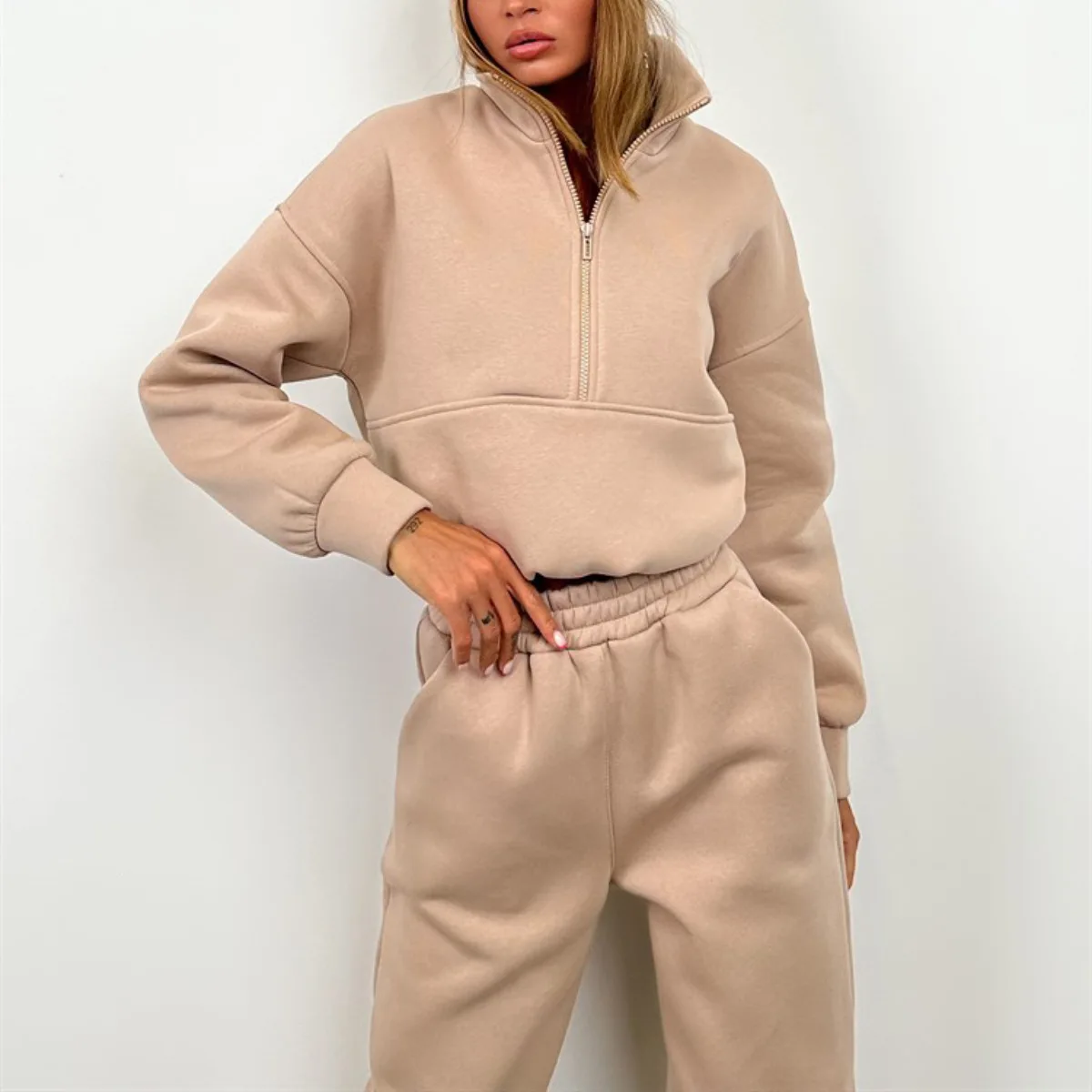 

New 2023 Spring and Autumn New Zipper Fashion Casual Trousers Sweatshirt Casual Suit for Women Ensemble Femme 2 Pièces Été