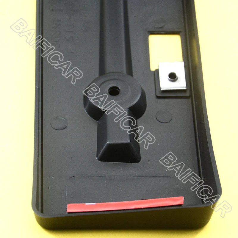 Baificar 브랜드의 새로운 1PCS 라이센스 플레이트 프레임 96210-1NF0E 962101NF0E 인피니티 G25 G35 G37