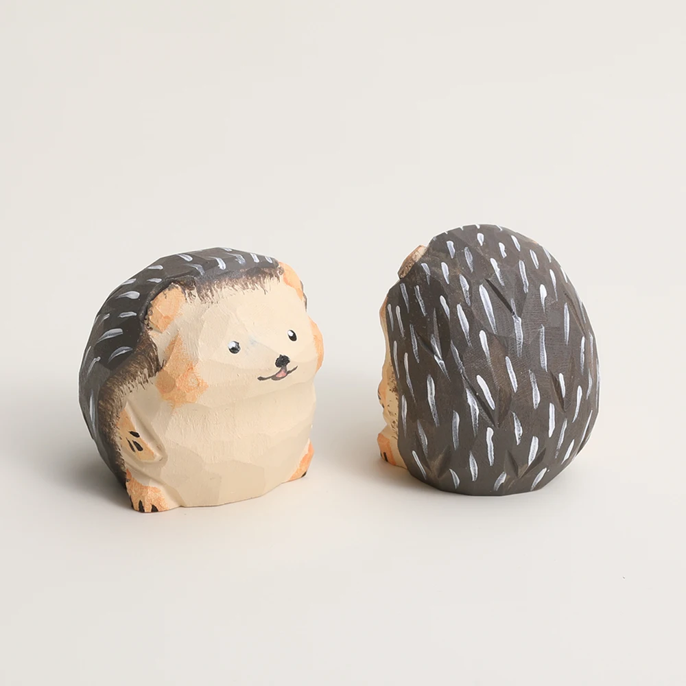 Handcrafted wood carving Home decorations desk accessories room decor Handmade Hedgehog Statue Hand-carved room decor Hedgehog