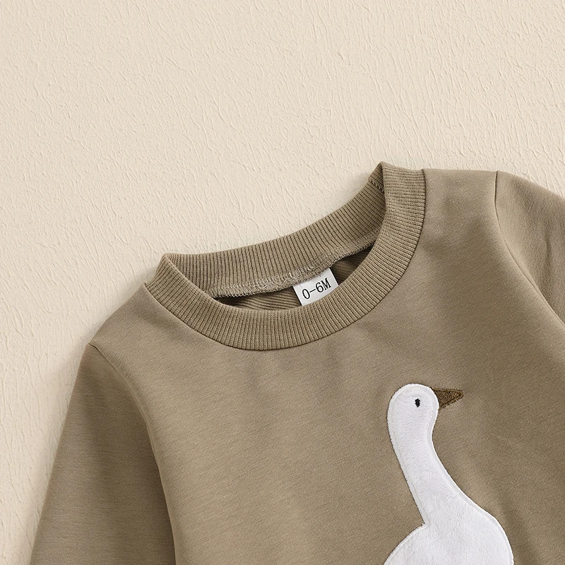 Baby Duck Embroidery Pullover & Pants Set 4