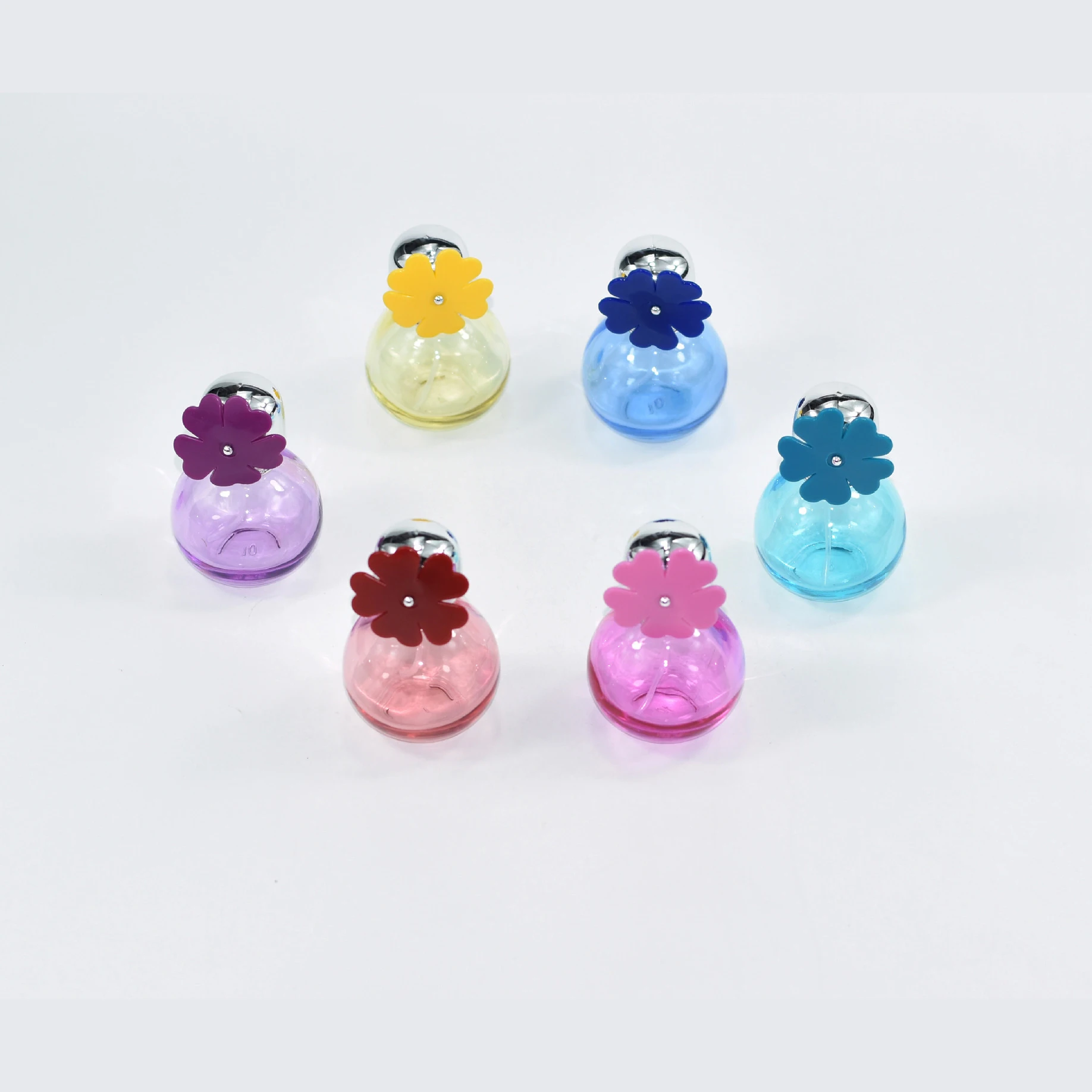 

30ml Cute Flower Perfume Spray Bottle Empty Glass Atomizer Travel Cosmetic Bottle Sample Vials Refillable Wholesale 15ml