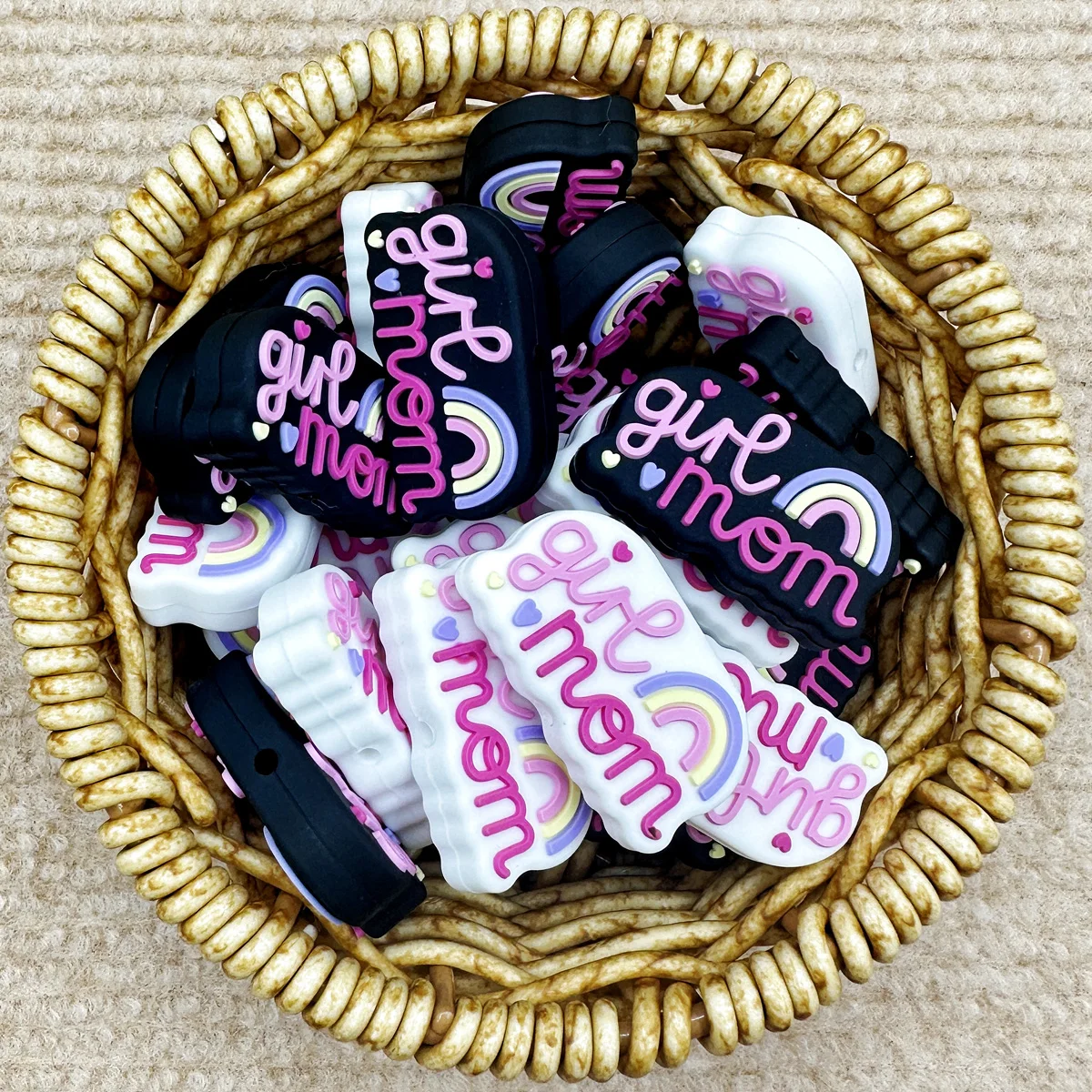 Рисунок 5 - бусины в форме радуги