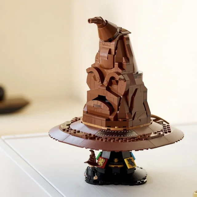 561pcs Sorting Witch Hat Building Blocks Model Toy Fit 76429 Witch Pottered Wizard Hats Collection Christmas Birthday Gifts 4