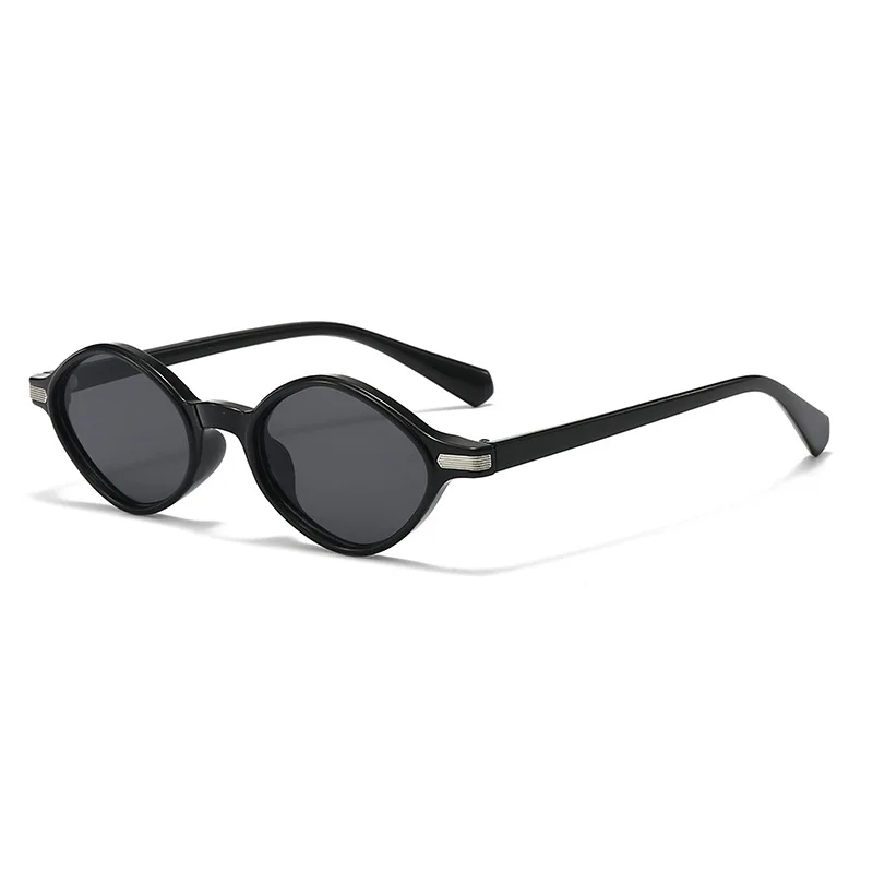 Stylish Retro Oval Reading Glasses with Anti-UV and Elegant Design