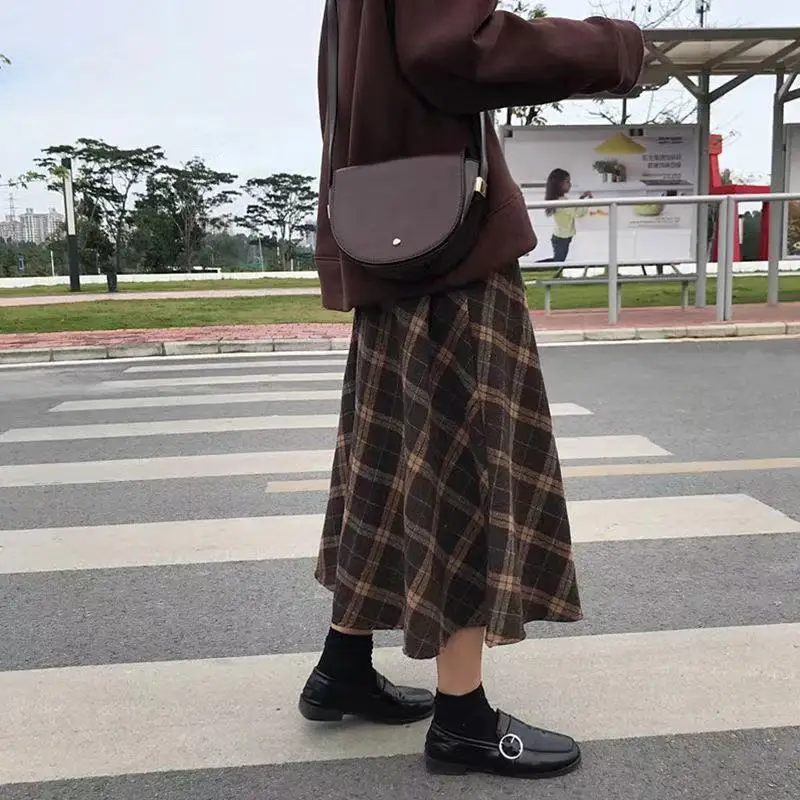 Tweed Plaid Skirt Women Fall Winter New Loose Vintage England Style Mid Length High Waist Package Hip A-line Long Skirt Female