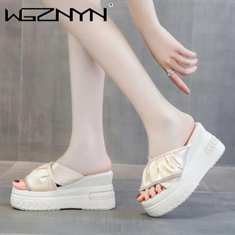 

Shoes Women's Crystals Slippers Wedge Sandals Women's High Heel Platform Luxury Slides Summer 2023 Senior Designer Womens Shoes