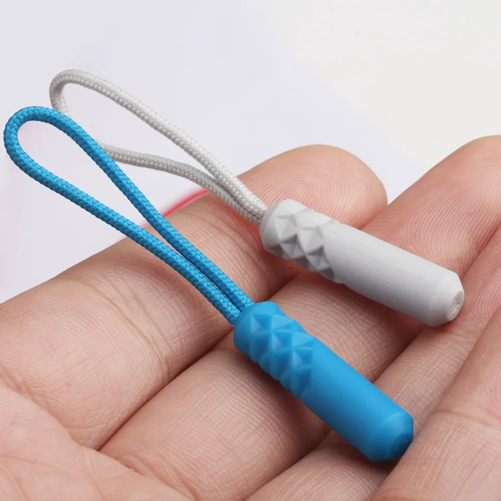 10-Piece Multicolor Zipper Pull Replacement Clips for Bags, Tents, and More