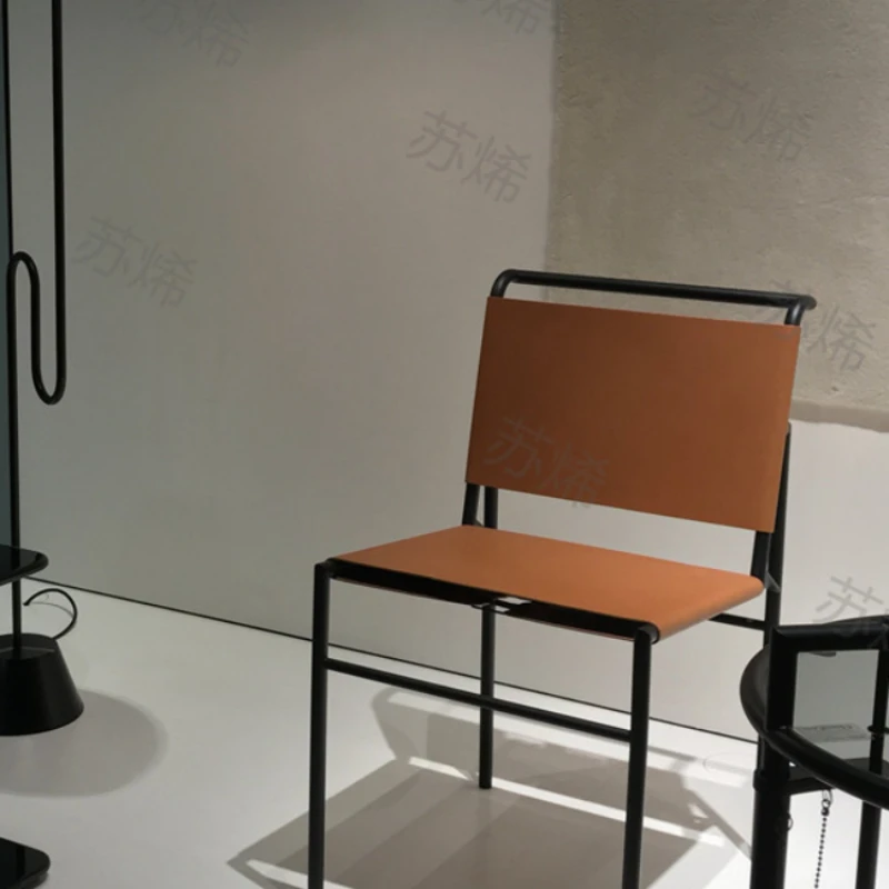 

Обеденные стулья в минималистичном дизайне, металлические обеденные стулья в скандинавском стиле для гостиничного стола, обеденные стулья для отдыха, бархатная мебель для гостиной