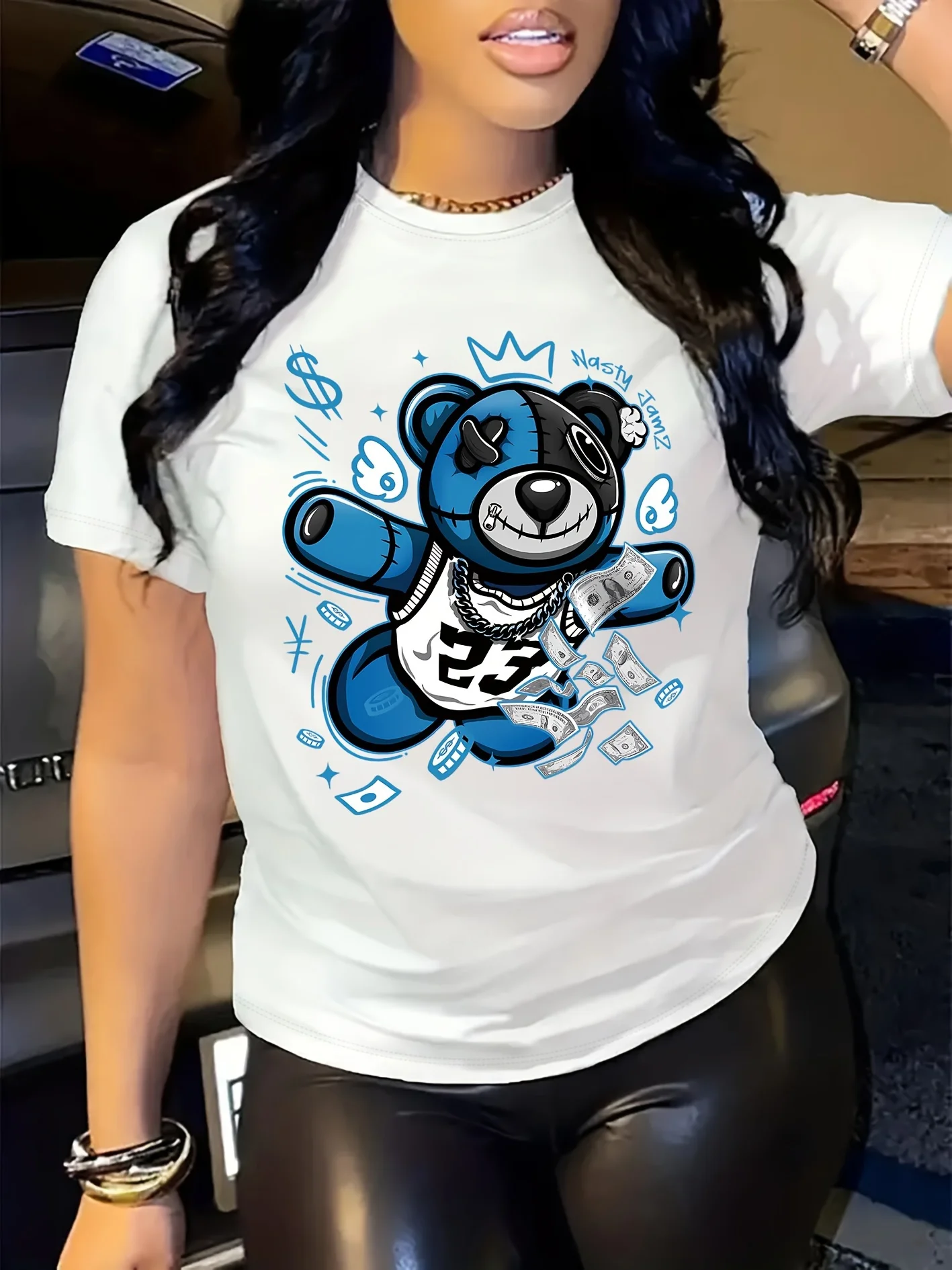 

Cute Cartoon Bear Money Print T-shirt for Women - Casual Short Sleeve Crew Neck Top for Spring & Summer