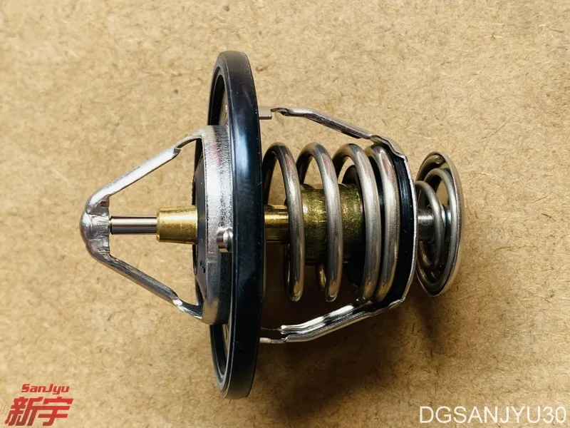 OUTLANDER2 CW6W PAJEROSPORT KH6W KR5W KS5W 6B31 3.0 THERMOSTAT KIT 82&deg;C MD194988 GENUINE