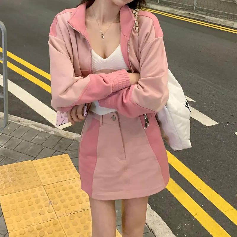 

Retro Stitching Contrast Lapel Gas Sweet Temperament Suit Women's Spring/Summer 2024 New College Style Dress