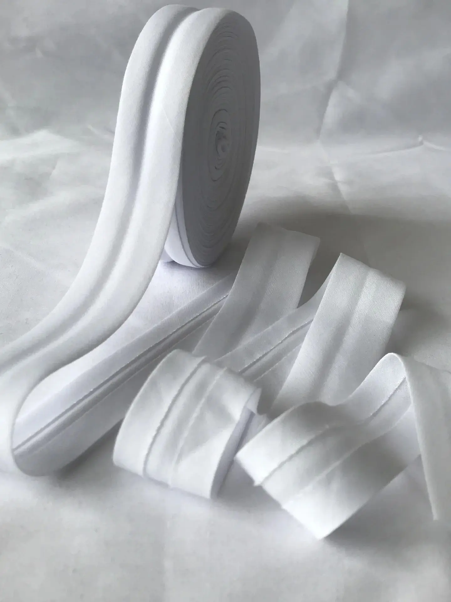 20 mm breites Polyester-Schrägband zum Nähen und Verzieren, einlagiges Band in Uni-Farbe, Nähzubehör für DIY und Schneiderei – Detail 5