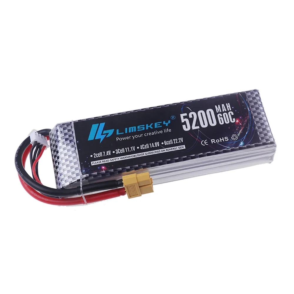 Deux batteries LiPo 3S 11.1V 5200mAh 50C empilées, câbles et prises visibles.