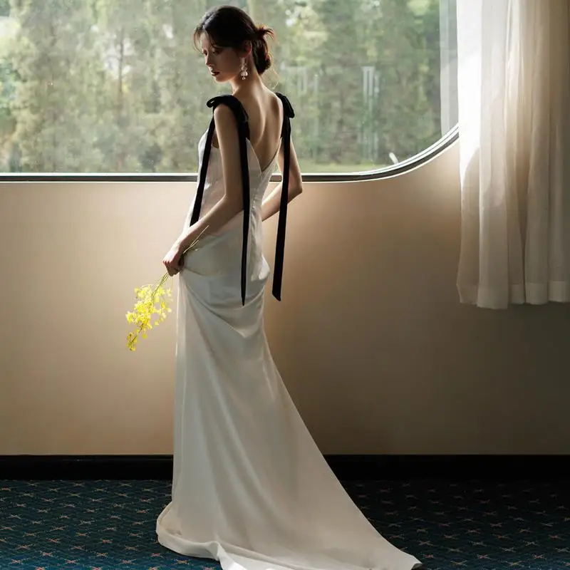 

Satin Dress Small Trailing Backless Sexy Long French Evening Dress Sling 2024 New Wedding Dress Temperament