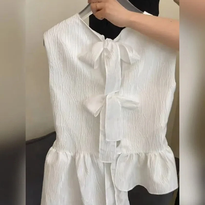 2024 New Summer Fashion Sweet and Fresh Chiffon Sleeveless Blouses Solid Color Slim Fit V-neck Hem Irregular Women's Shirt Top