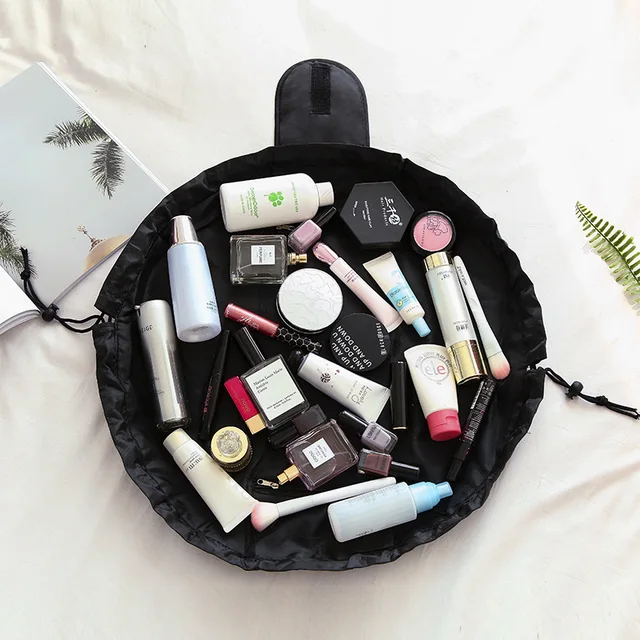 A Bolsa Multiuso Perfeita para Organização e Estilo 2 Bolsa Multiuso Cosmética: Organização e Estilo para Mulheres