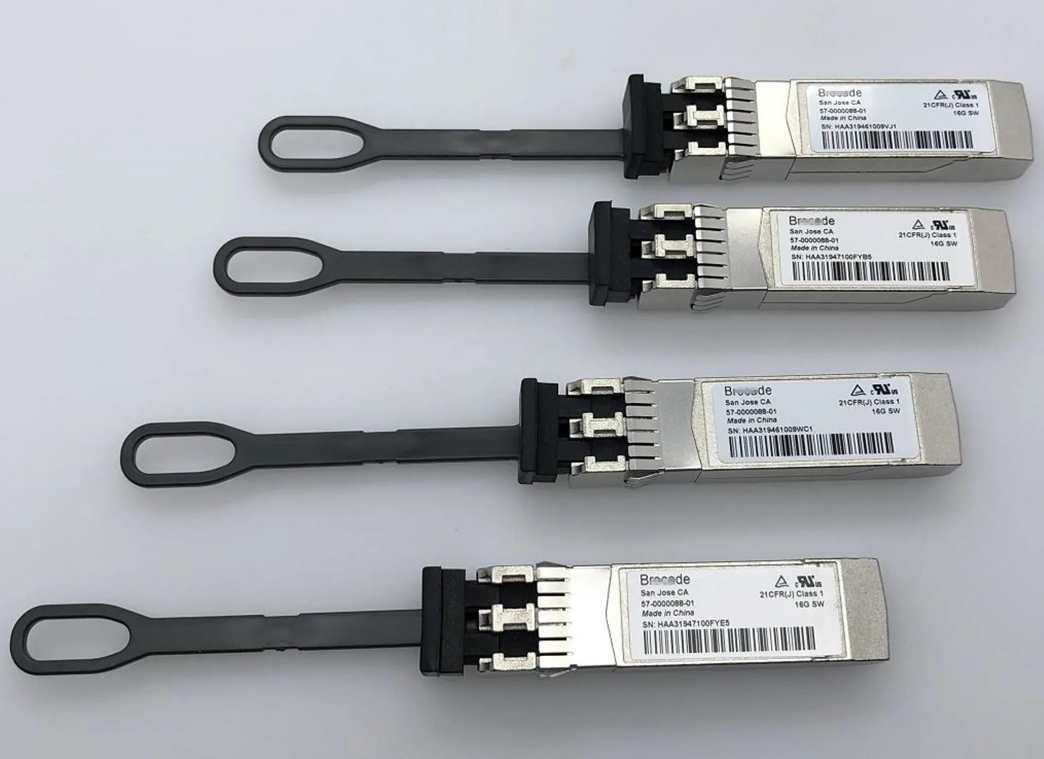 sfp 16g 57-0000088-01 brocade 16G SW 850NM SFP+ Used in 6520,6510,6505 Multimode Dual Fiber Transceiver Module brocade 16g Fiber