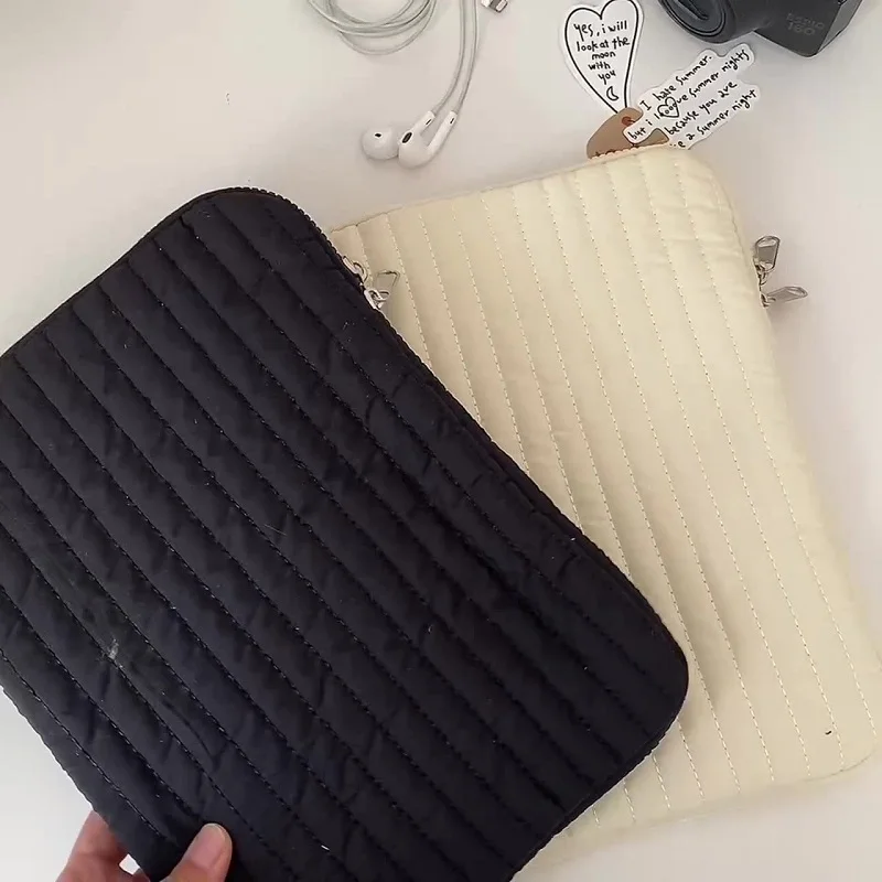 Solid Color Lightweight Tablet and Laptop Sleeve