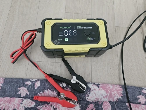 Chargeur de batterie 12V, 7A