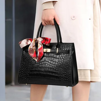 Cowhide Womens handbag Genuine Leather Best For Wedding/Gift