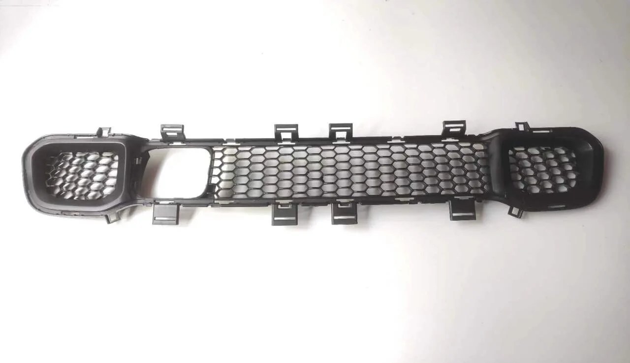 

53183683 68203217AA for Jeep Freedom Light 2014-2018 Front grille with ACC hole