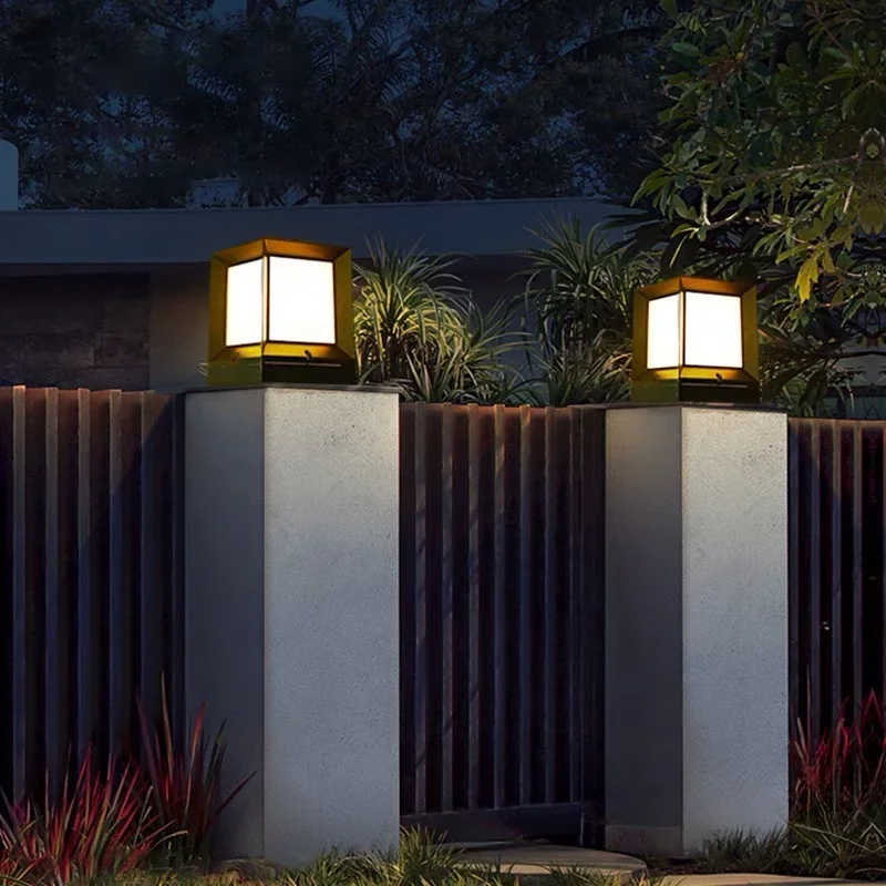 Outdoor Solar Waterproof Column Headlight For Home Use Outdoor Villa Garden Courtyard Fence Gate Column Light