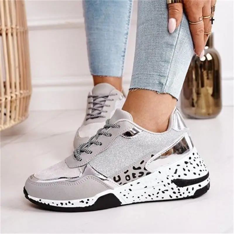 

Women Casual Shoes 2022 Spring Fashion Leopard Print Lace-Up Sneakers Ladies Large Size Comfortable Breathable Thick Sole Shoes