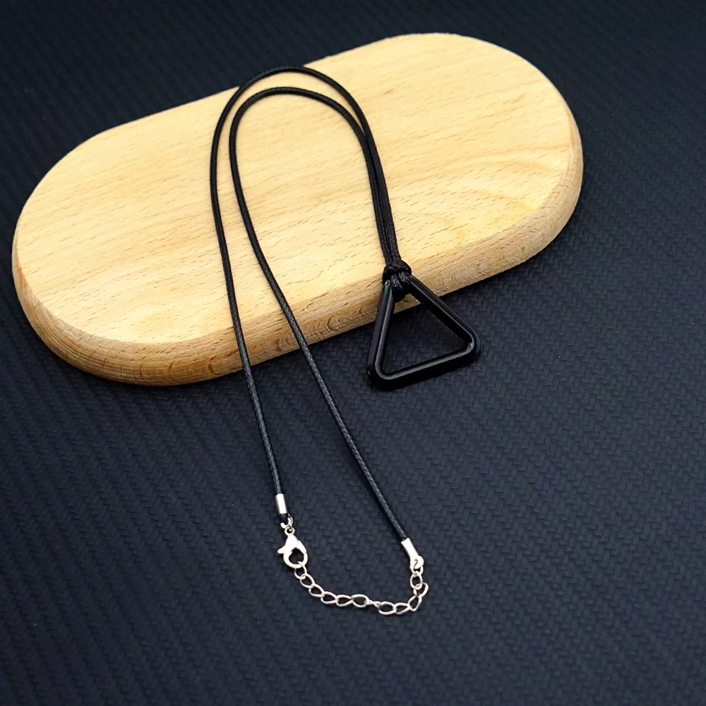 Anime Chainsaw Man Demon Cosplay Unisex Necklace Metal Triangle Pendant Chains Choker Leather Chain Accessories Charm Gift