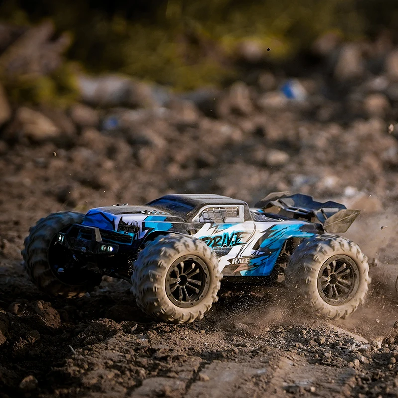 SCY 1:16 50KM/H 4WD RC カー LED トラック SCY 1:16 70KM/H または 50KM/H 4WD RC カー LED 付き