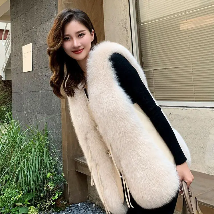 

Women's Winter Fashion New Temperament Artificial Imitation Fox Fur Grass Cotton Warm Vest Sleeveless Jacket Casual Coat R19