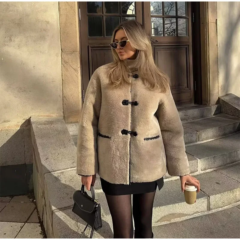 Vintage Lambs Wool Jacket For Women Loose Fleece O-neck Single Breasted Pockets Long Sleeve Fur Coat Autumn Winter Lady Outwear